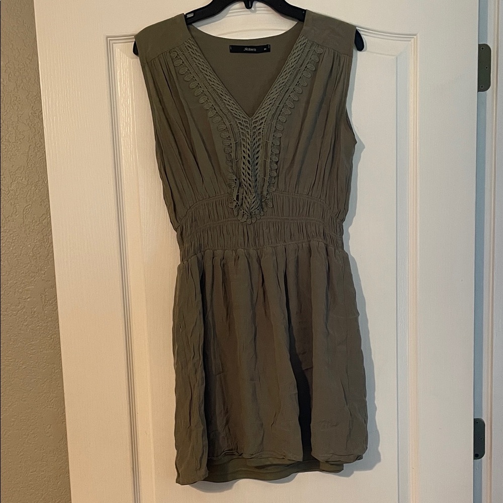 Olive Green V-Neck Sleeveless Mini Dress with Crochet Detail